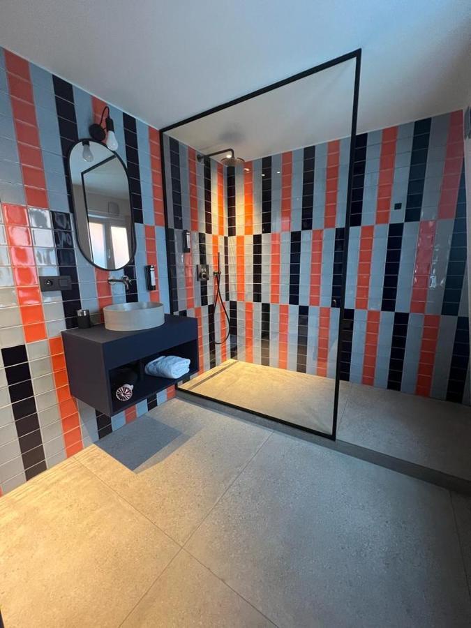 P6 Hotel